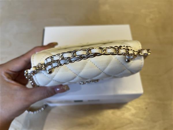 2026127215014320 560